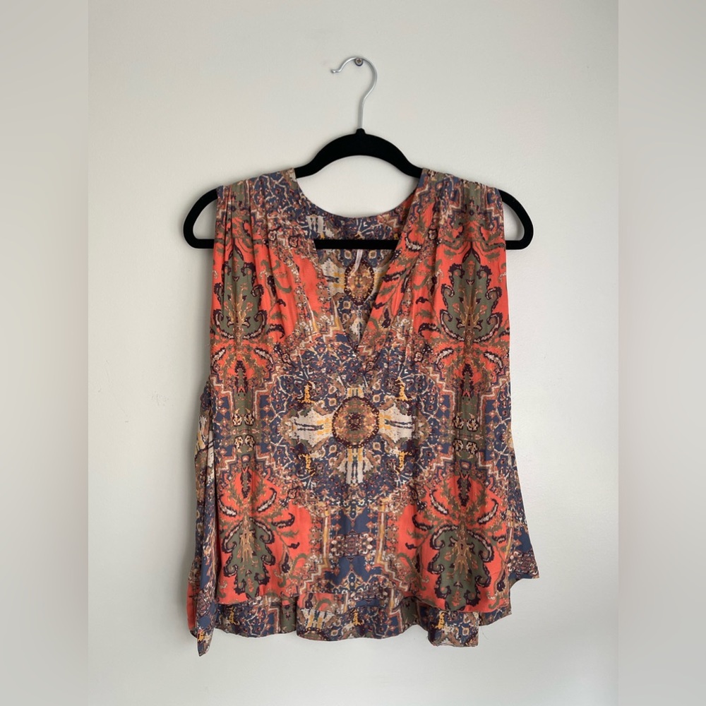 Free People Flowy Sleeveless Top Size Small